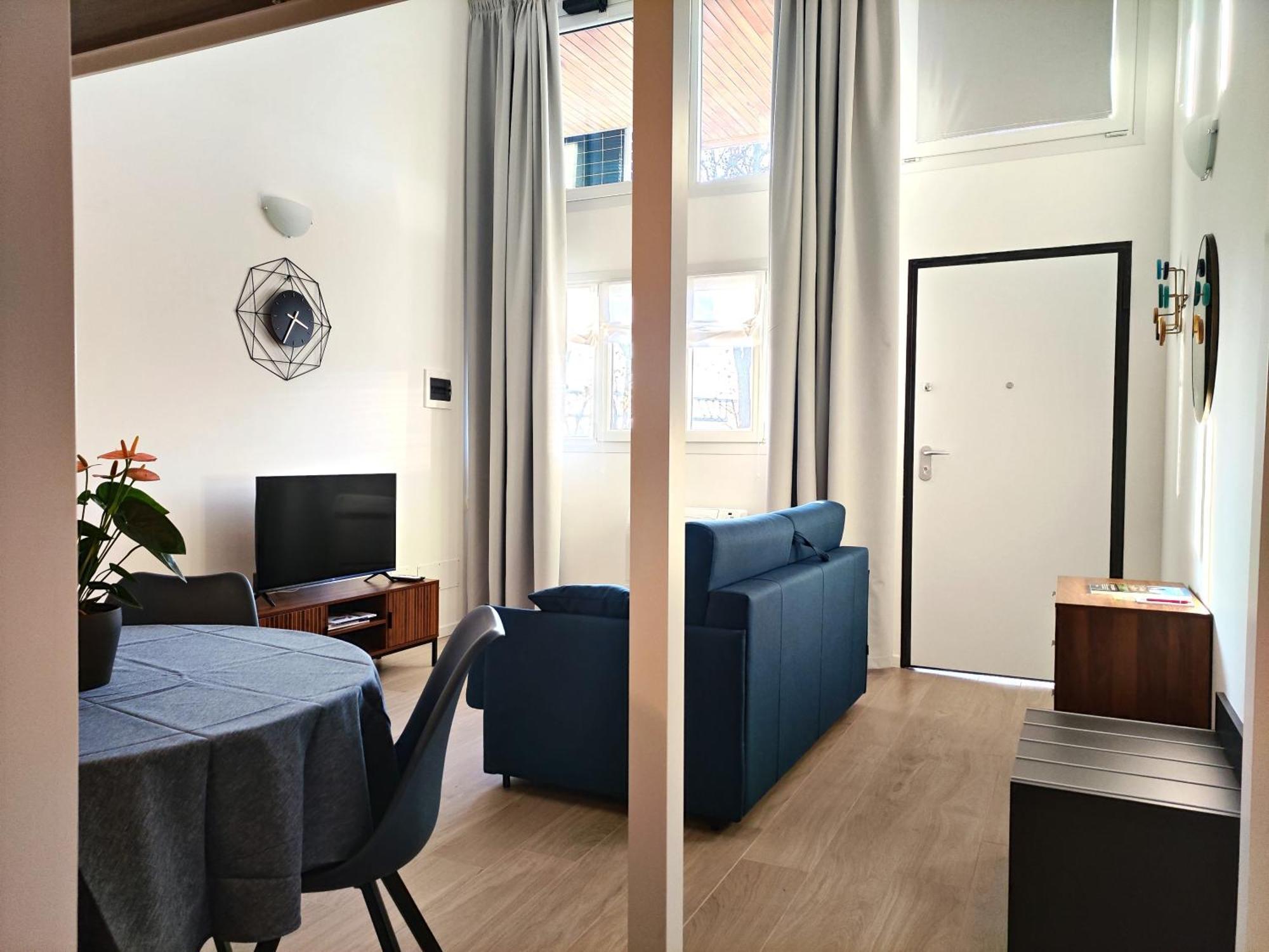 Fantastic Flat Famagosta Area, Forum, Parking, Netflix - Milan — Foto 3